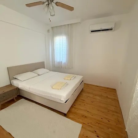 Villa Faralyus 2 *