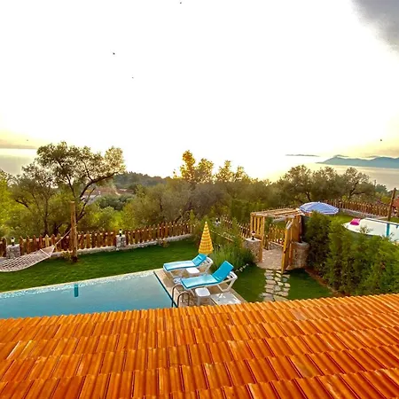 Villa Faralyus 2 *