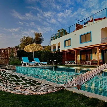 Faralyus 2 Villa *